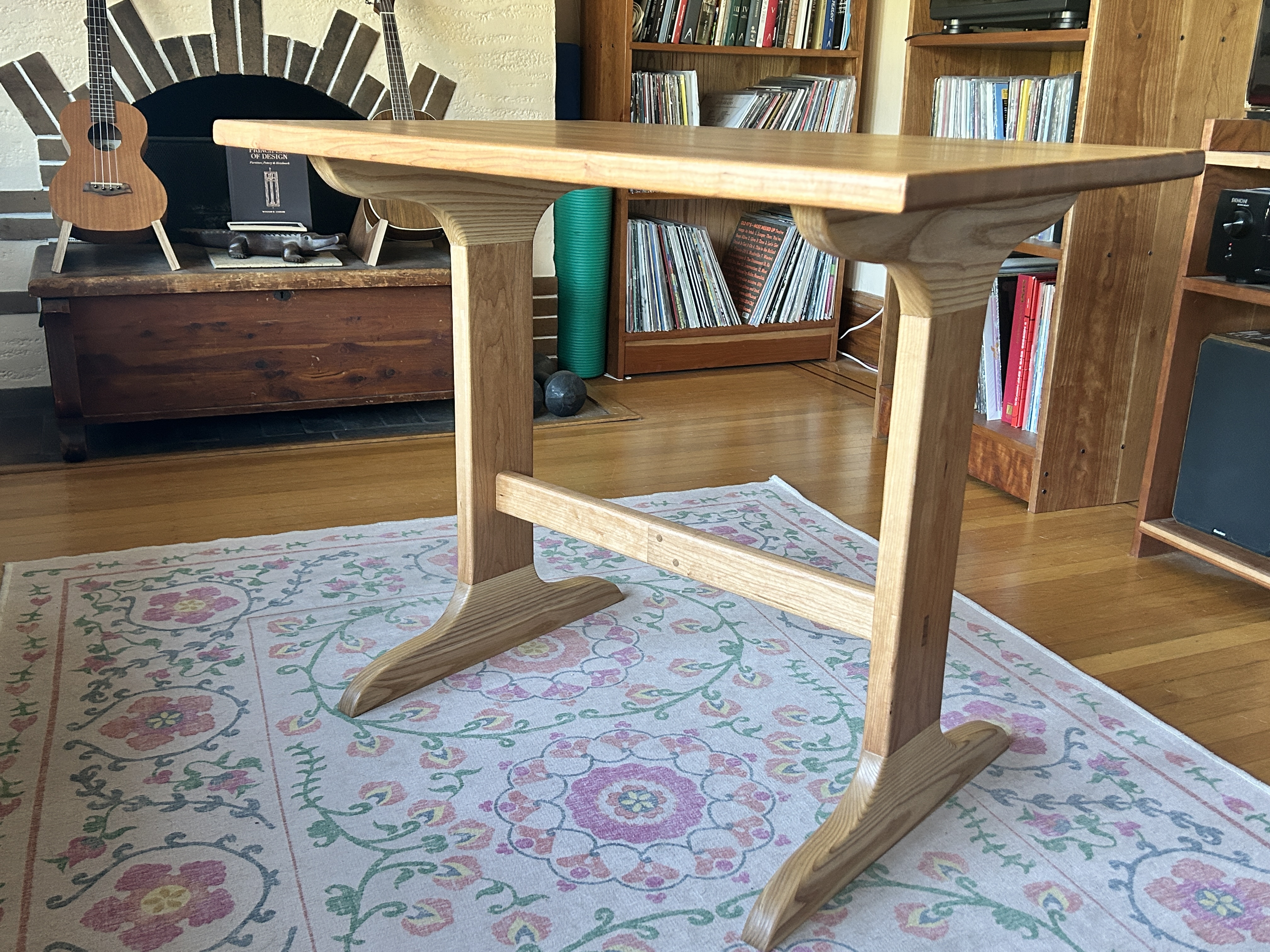 Trestle Desk